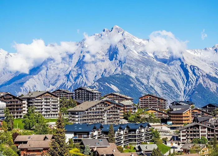 Semesterbostad Les Cleves By Interhome